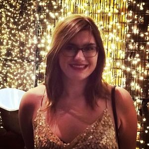 Meet your Posher, Alexis